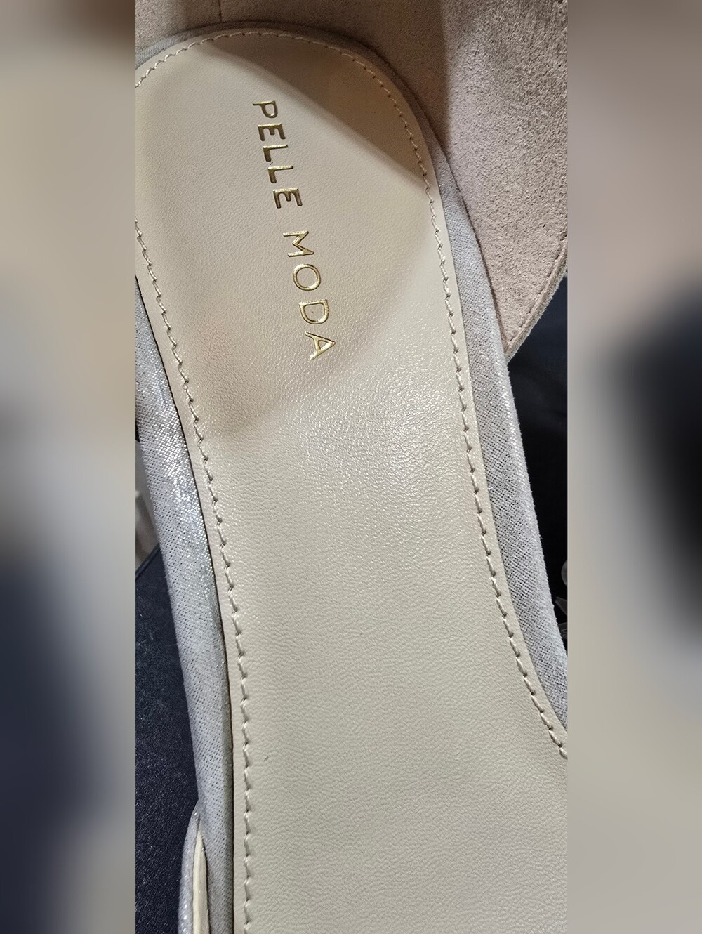Pelle Moda Huxley Pumps Size 9.5 Dark Taupe Crystal Buckle Peep Toe NWT - Picture 10 of 16